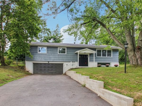 48 Brasser Drive, Rochester, NY 14624