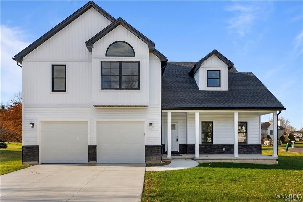 4248 Scenic Drive, Youngstown, NY 14174 Main Photo