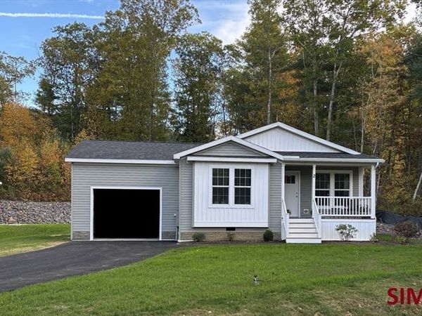6 Berry Farms Road, Unit 63, Sturbridge, MA 01566
