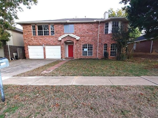 2107 Meadowview Drive, Corinth, TX 76210