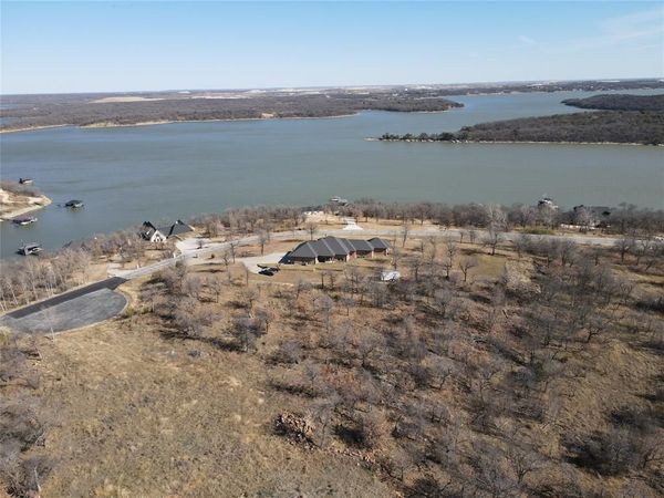 217 Moonlight Bay Drive, Chico, TX 76431