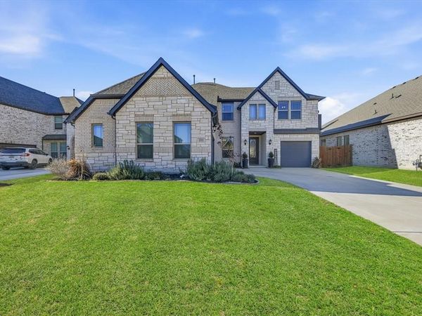 222 Lakewood Lane, Ponder, TX 76259