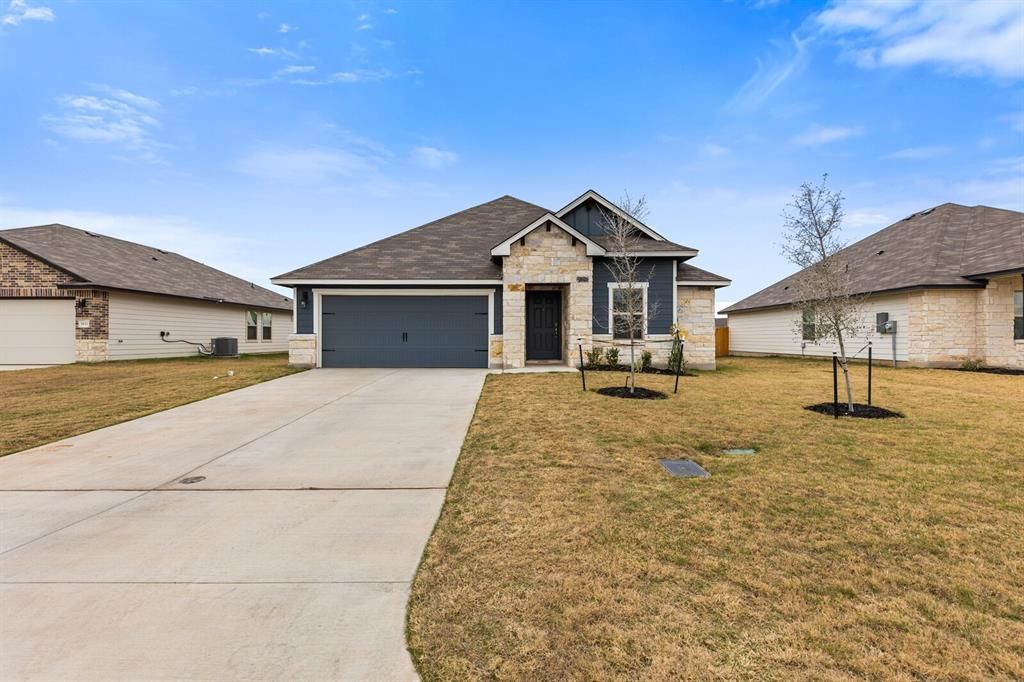 5825 Foggy Lagoon Drive, Waco, TX 76708 Main Photo
