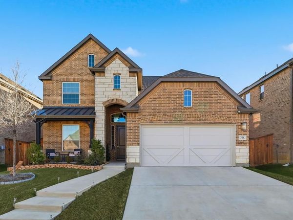 321 Corral Acres Way, Fort Worth, TX 76120