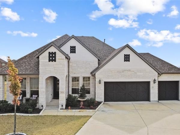 2816 Monument Court, Heath, TX 75126