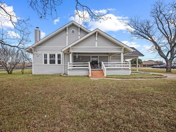 715 E 5th Street, Ferris, TX 75125