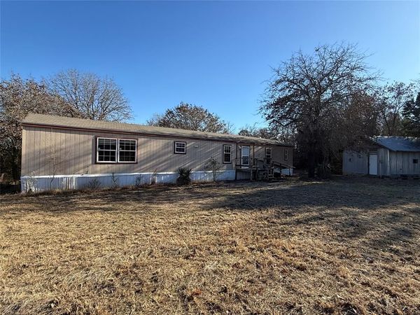 1763 Mathers Road, Sunset, TX 76270