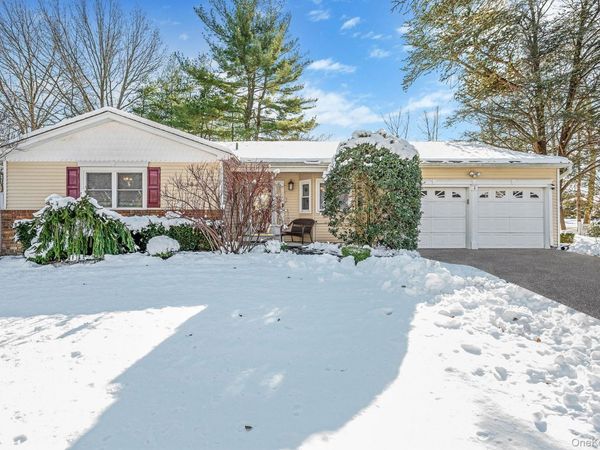 2 Greenpine Court, Dix Hills, NY 11746