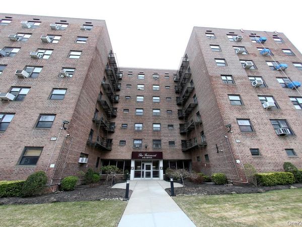 87-50 204 Street, Unit A68, Hollis, NY 11423