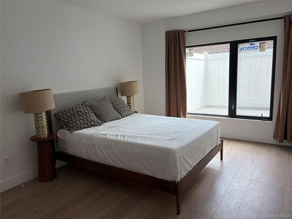 52-16 Roosevelt Avenue, Unit 2C, Woodside, NY 11377