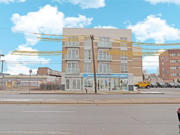 15815 Union Turnpike, Unit 3F, Fresh Meadows, NY 11366