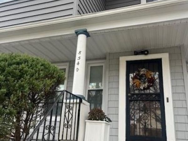 8540 111th Street, Unit 2, Richmond Hill, NY 11418