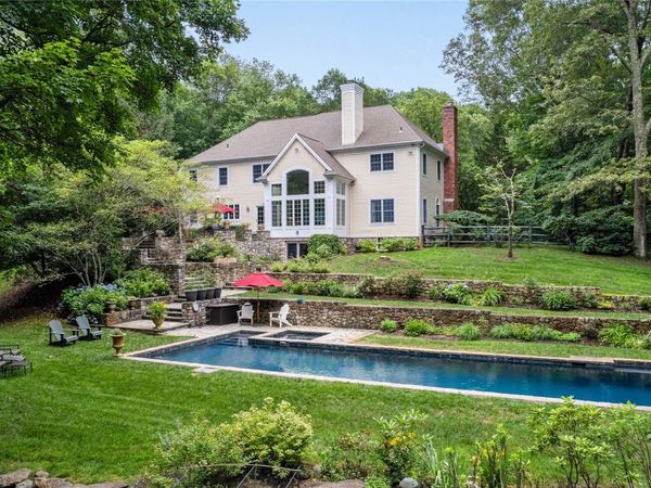 4 Hidden Valley Way, Bedford, NY 10506