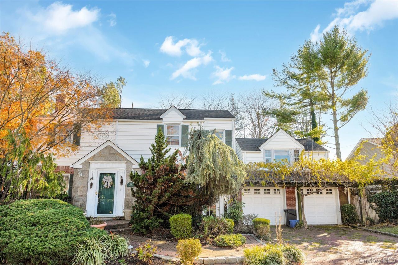 164 Waverly Avenue, East Rockaway, NY 11518 Main Photo