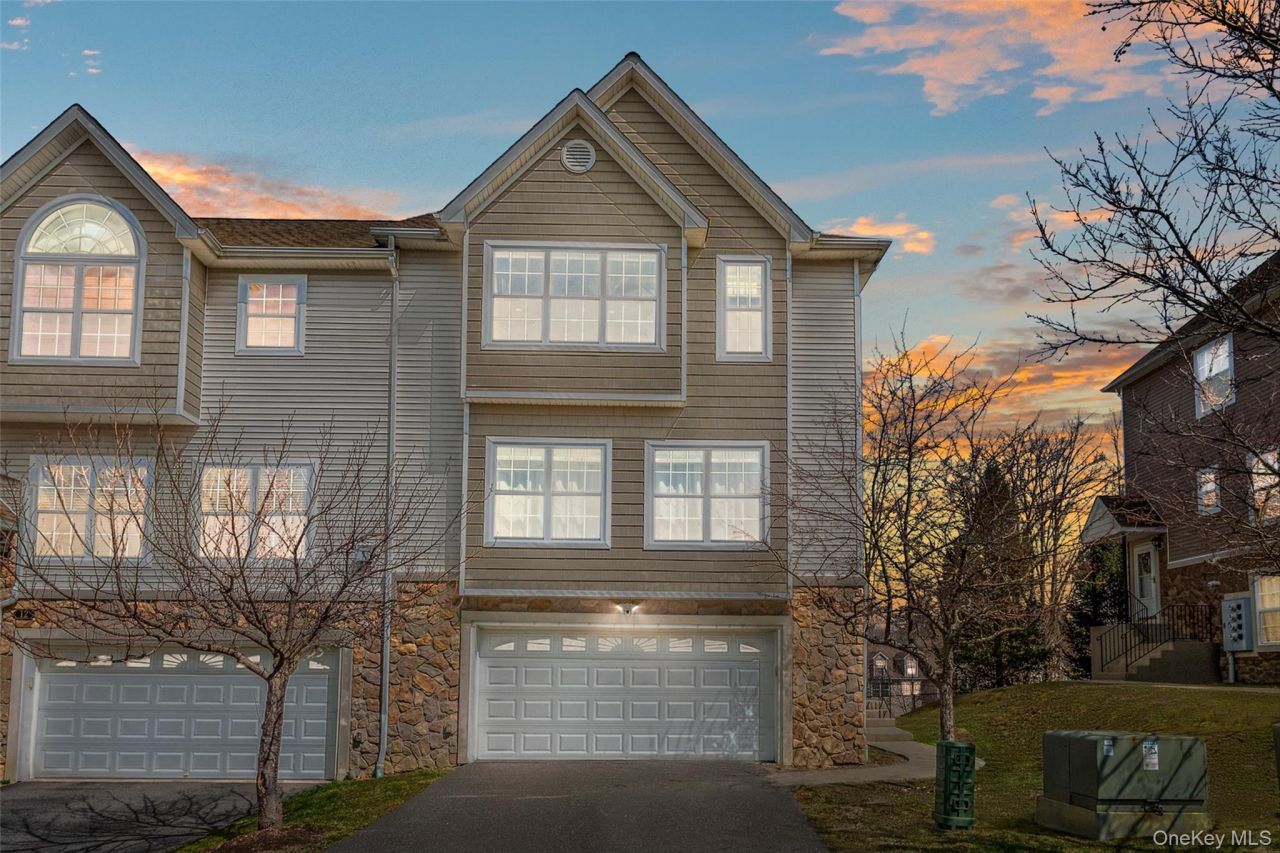 10 Silas Seaman Street, Monroe, NY 10950 Main Photo