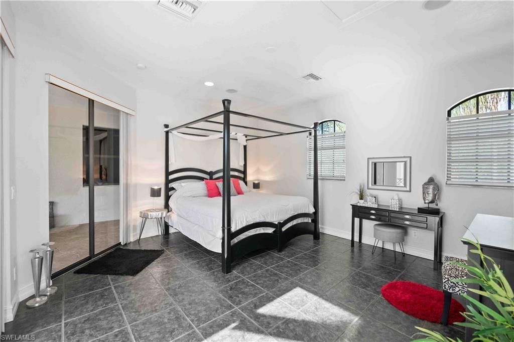 106 SE 5th St, Cape Coral, FL 33990 Photo