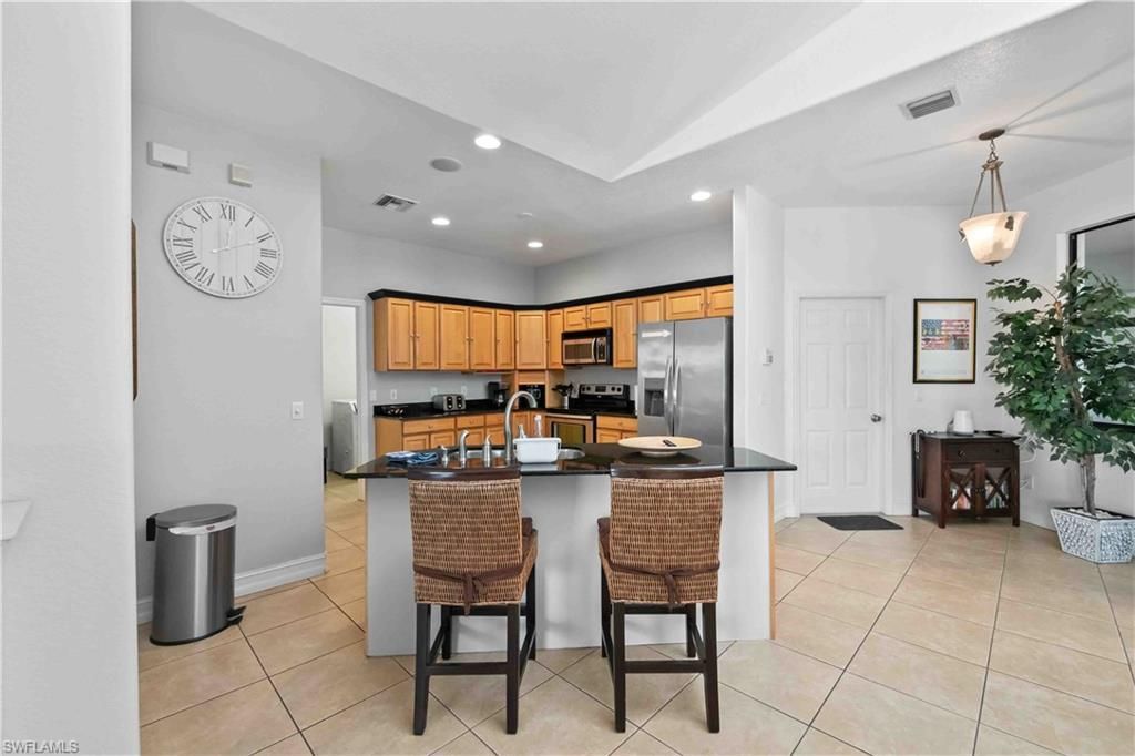 106 SE 5th St, Cape Coral, FL 33990 Photo