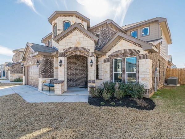 2564 Ayers, Seguin, TX 78155