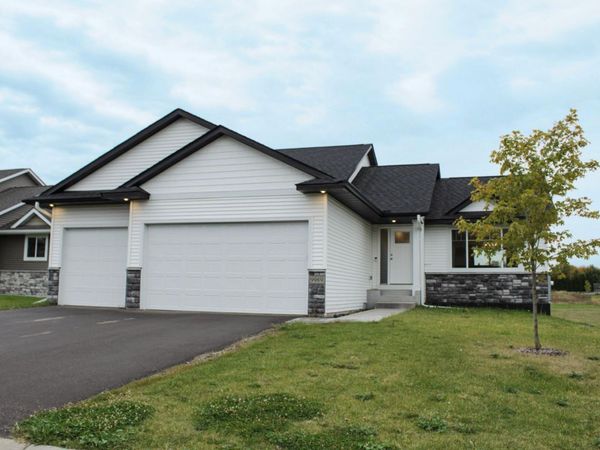 9989 14th Circle NE, Saint Michael, MN 55376