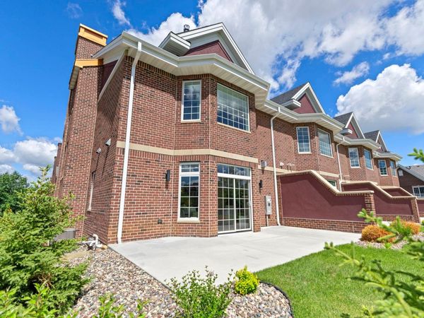 10814 Falling Water Lane, Unit D, Woodbury, MN 55129