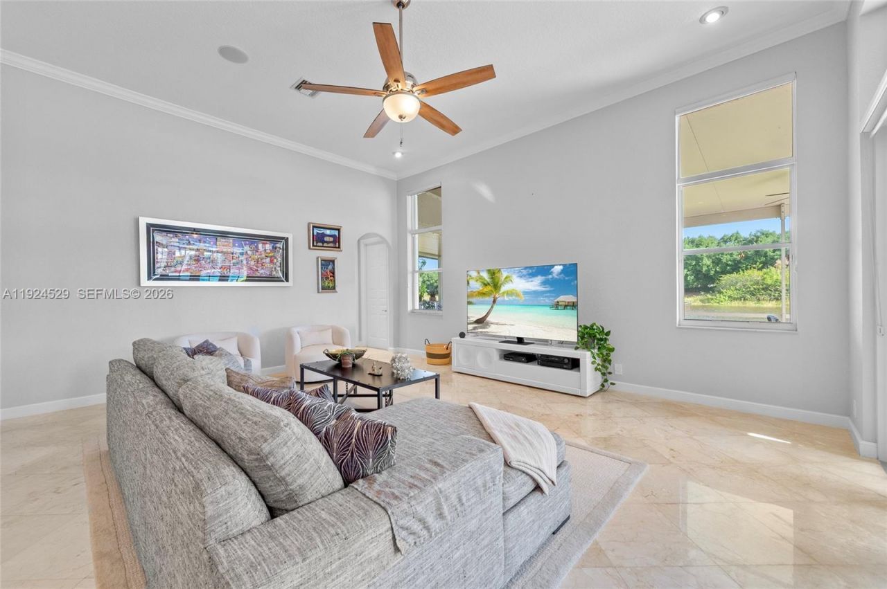 1470 Victoria Isle Dr , Weston, FL 33327 Photo