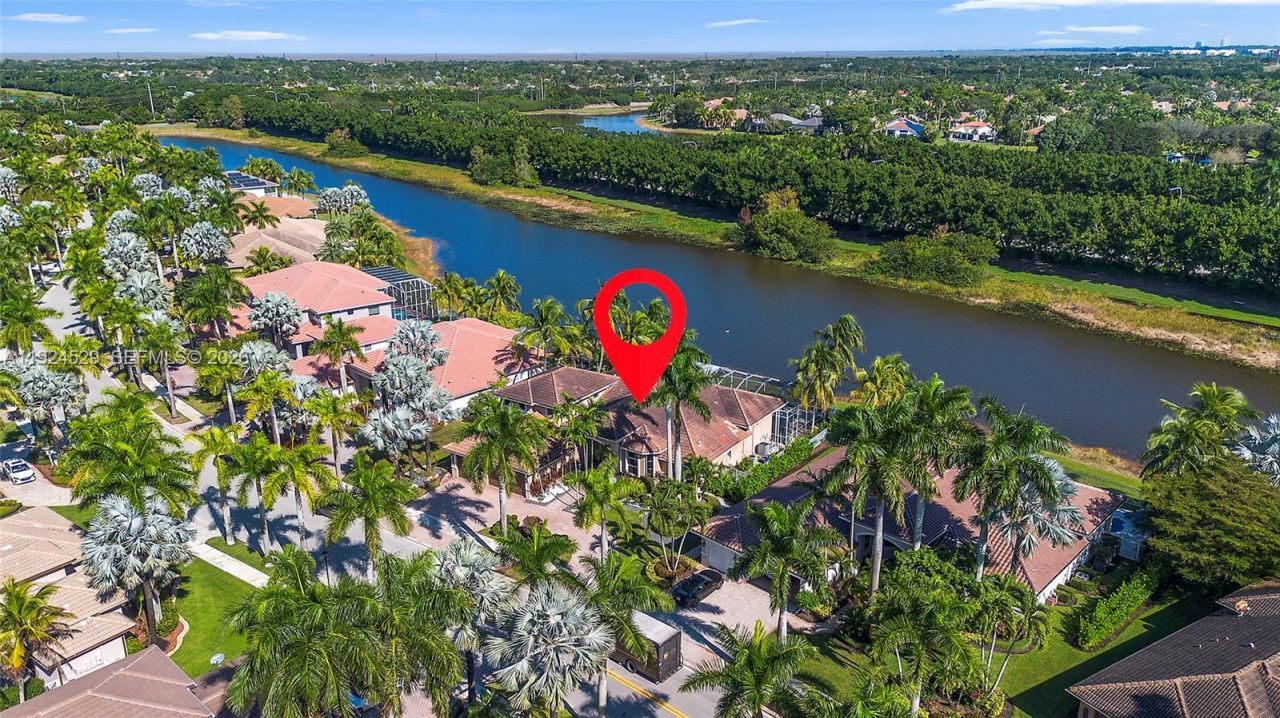 1470 Victoria Isle Dr , Weston, FL 33327 Photo