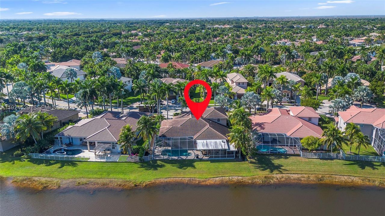 1470 Victoria Isle Dr , Weston, FL 33327 Photo