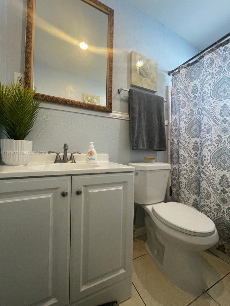 800 N 70th Ave, Hollywood, FL 33024 Photo