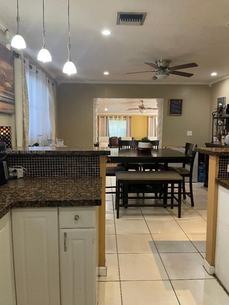 800 N 70th Ave, Hollywood, FL 33024 Photo