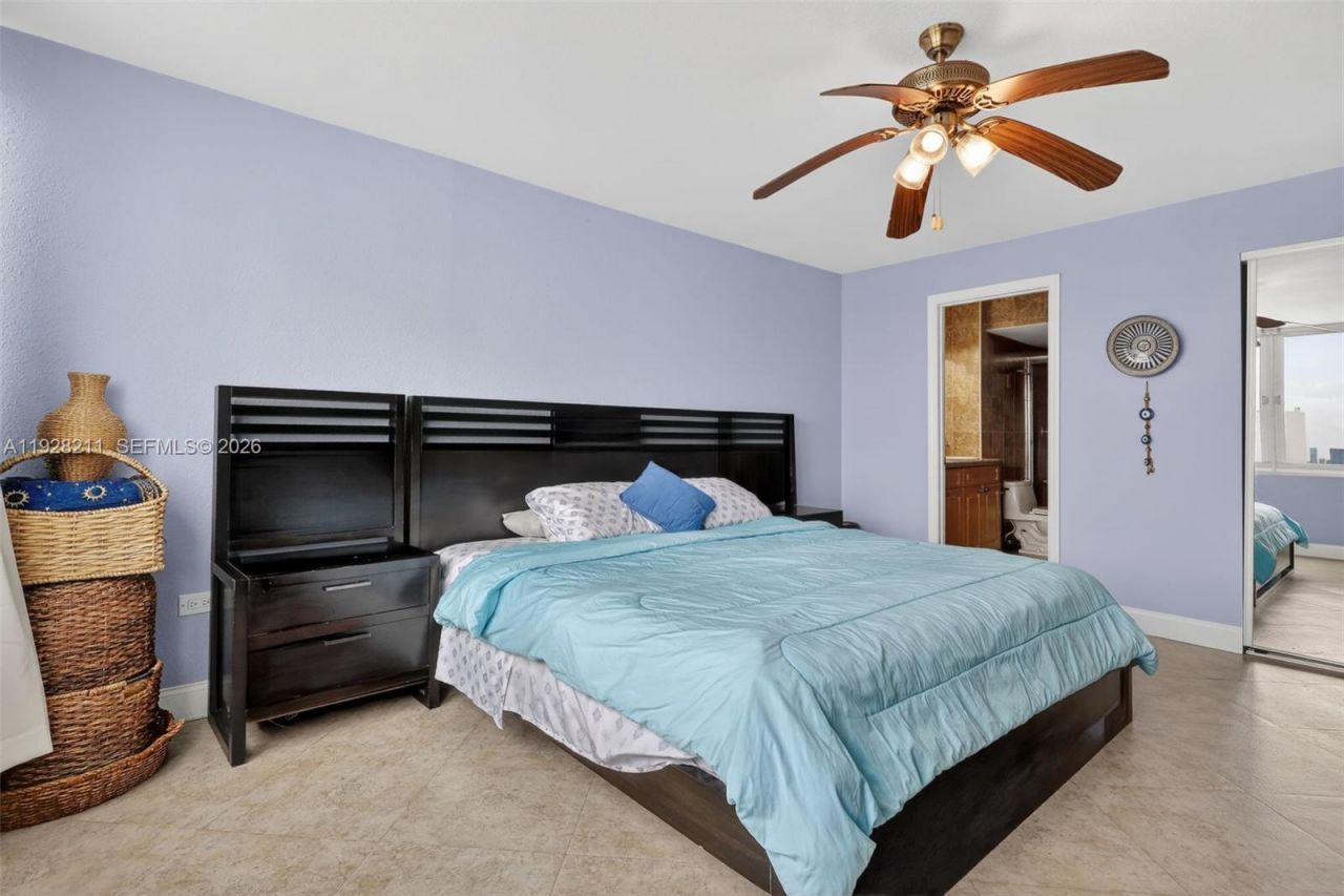 7135 Collins Ave , Unit 1015, Miami Beach, FL 33141 Photo