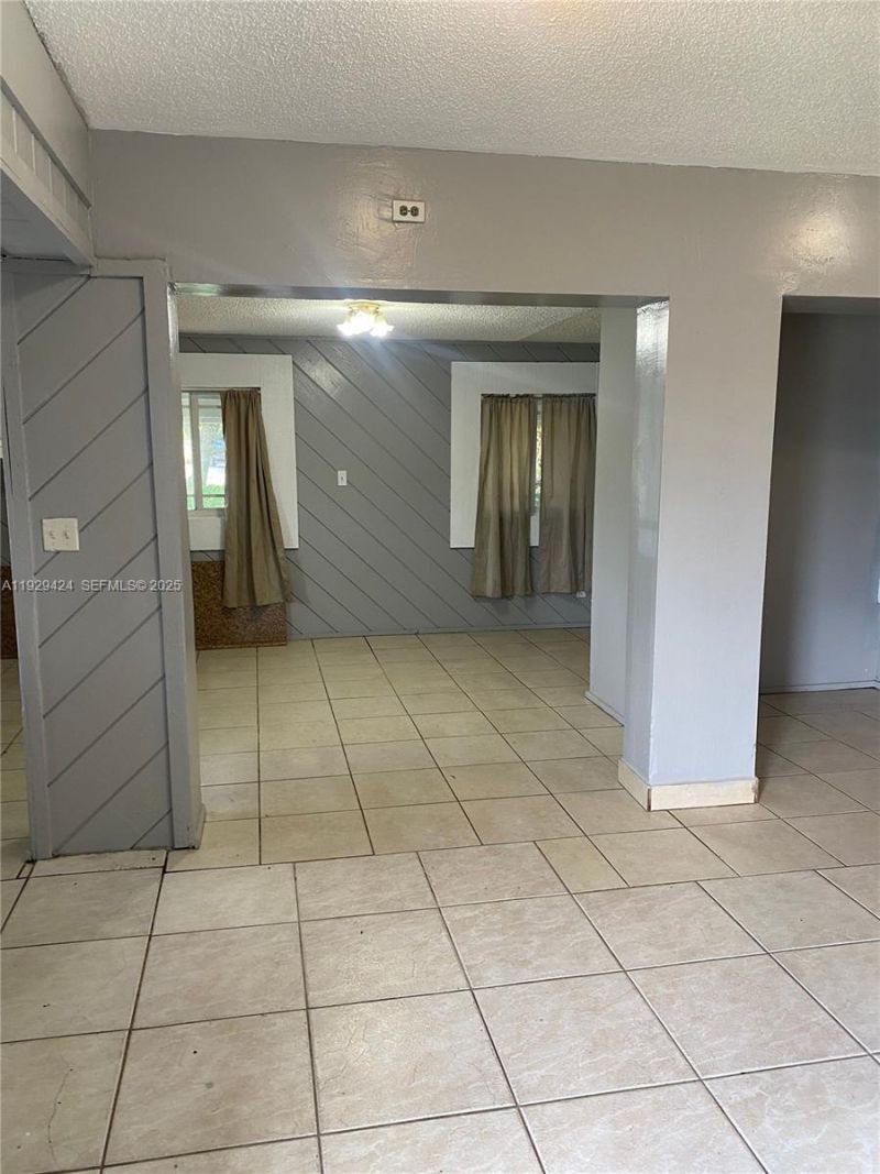 172 NW 29th Ave, Fort Lauderdale, FL 33311 Photo