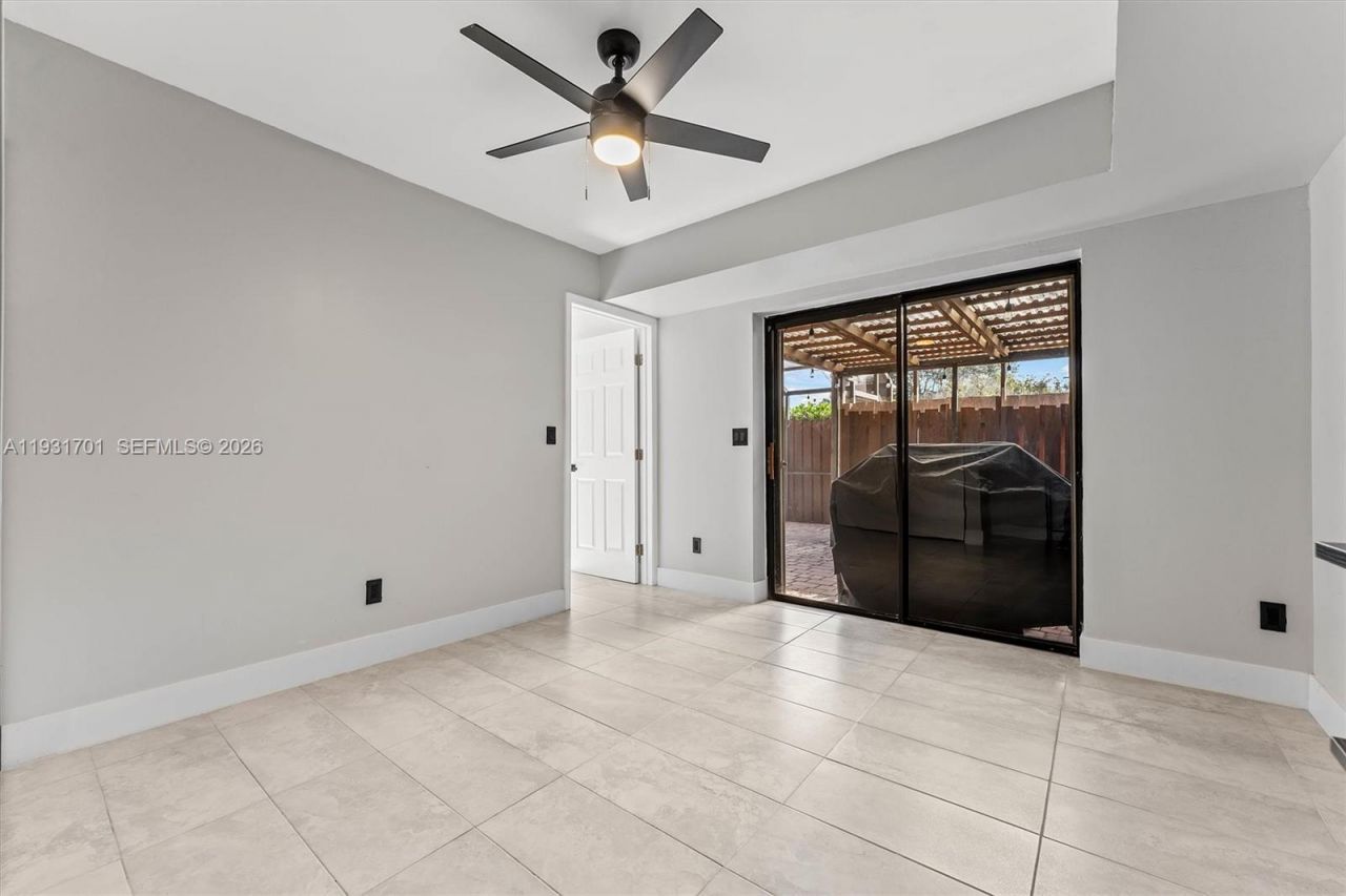 11867 SW 13th Ct, Unit 11867, Davie, FL 33325 Photo