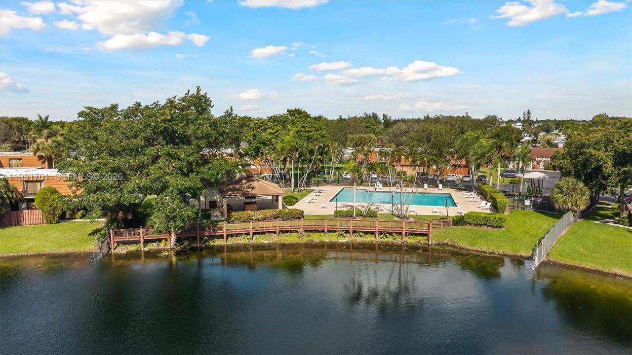 11867 SW 13th Ct, Unit 11867, Davie, FL 33325 Photo