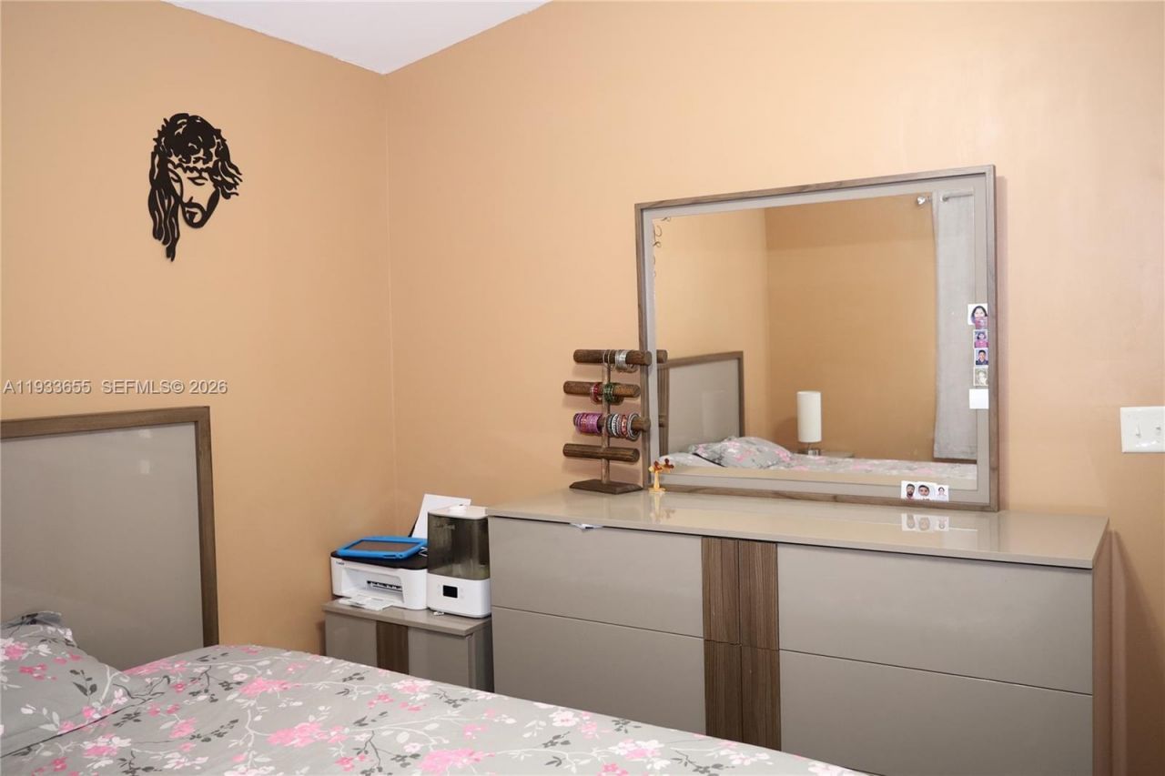 20816 NW 2nd St , Pembroke Pines, FL 33029 Photo