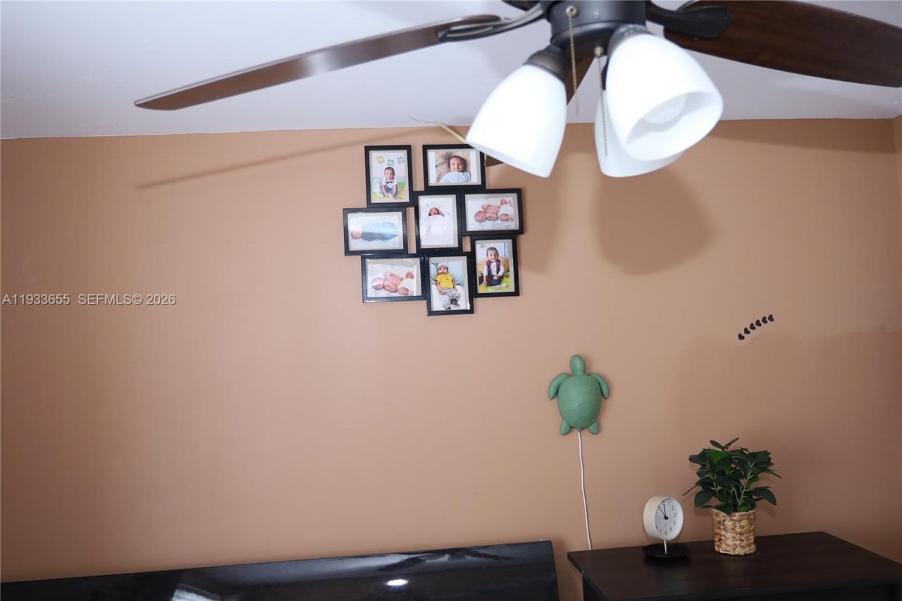 20816 NW 2nd St , Pembroke Pines, FL 33029 Photo