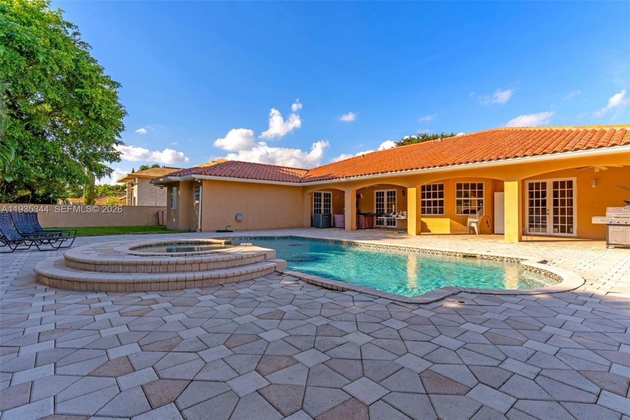 12700 SW 188th St , Miami, FL 33177 Photo