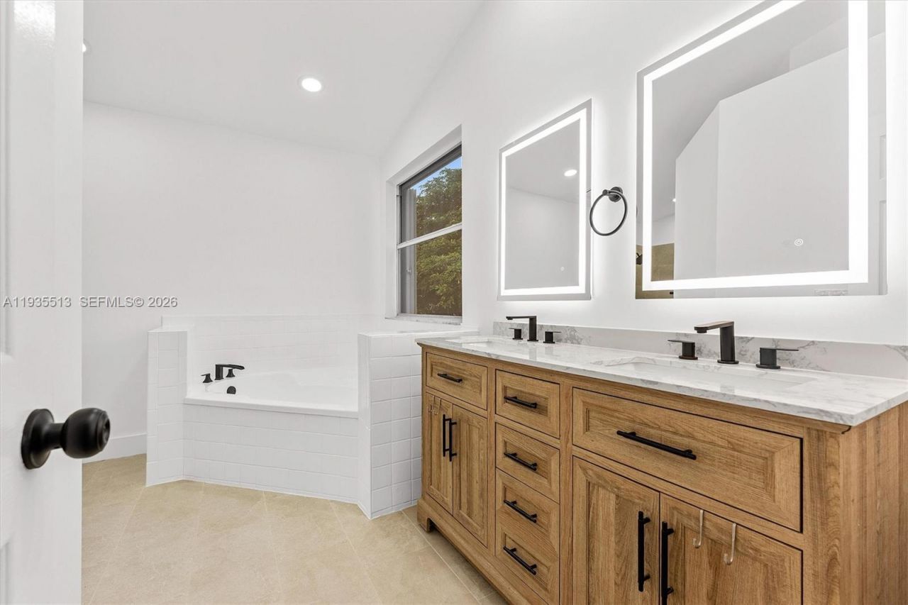 5532 NW 55th Ter, Coconut Creek, FL 33073 Photo