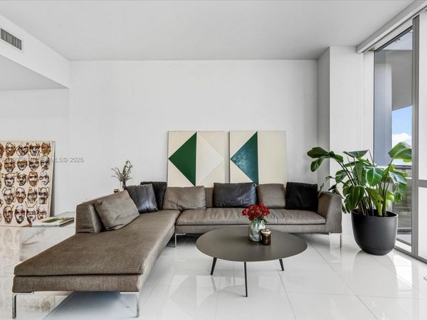 851 NE 1st Ave, Unit 4801, Miami, FL 33132