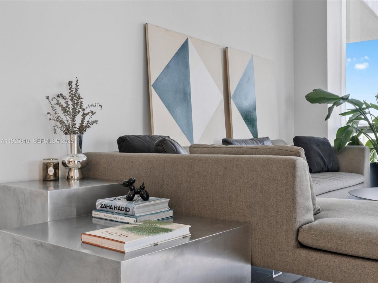 851 NE 1st Ave, Unit 4801, Miami, FL 33132 Photo