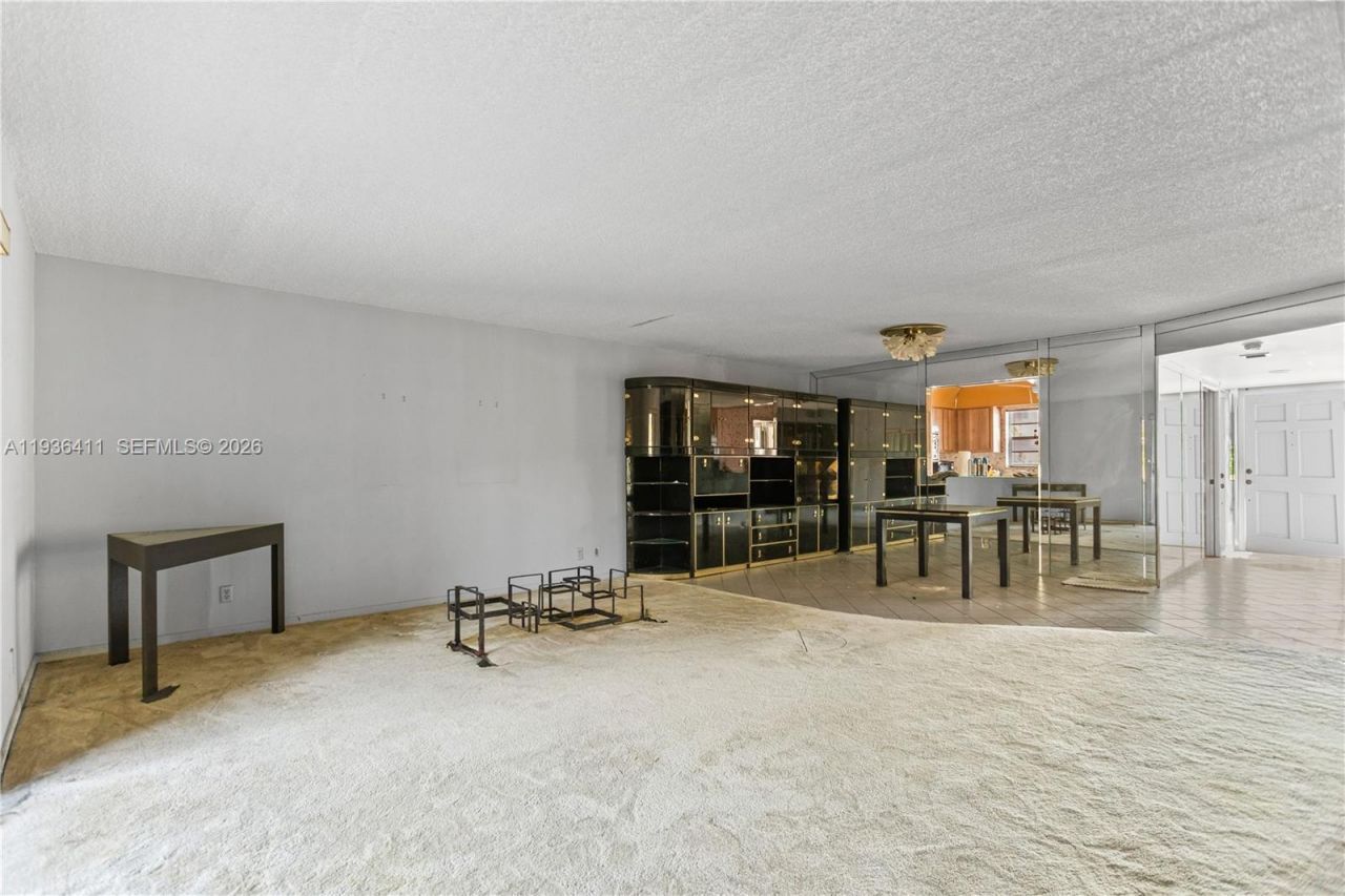 271 S Hollybrook Dr, Unit 51-106, Pembroke Pines, FL 33025 Photo