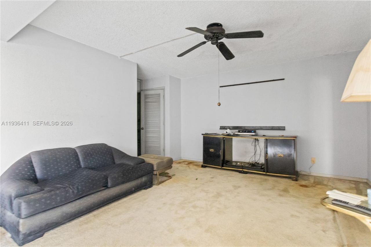 271 S Hollybrook Dr, Unit 51-106, Pembroke Pines, FL 33025 Photo