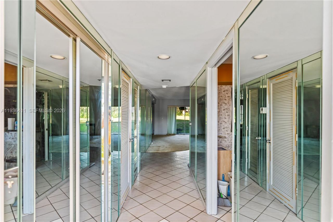 271 S Hollybrook Dr, Unit 51-106, Pembroke Pines, FL 33025 Photo