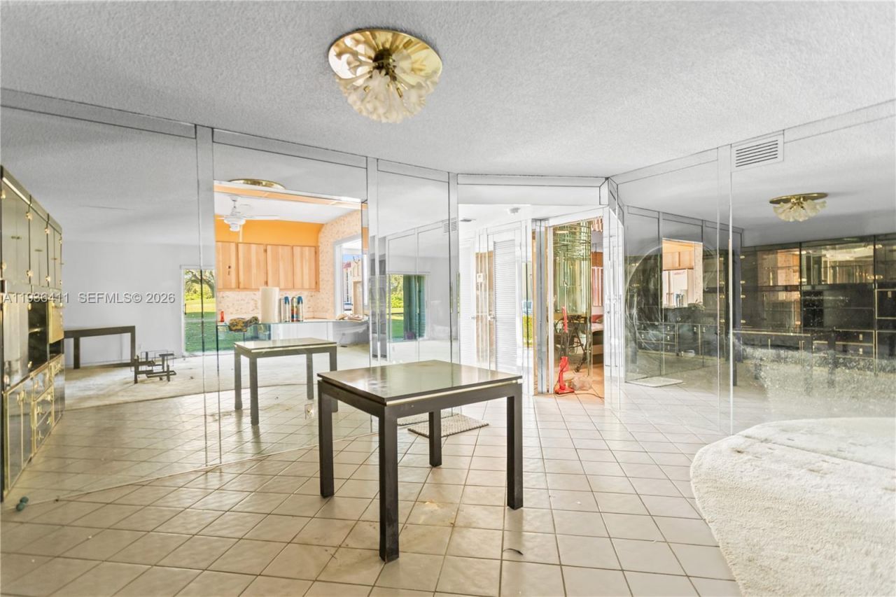 271 S Hollybrook Dr, Unit 51-106, Pembroke Pines, FL 33025 Photo