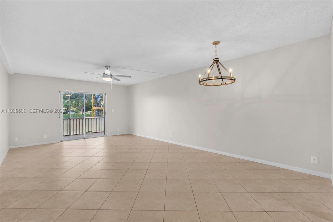 3475 Broken Woods Dr, Unit 106, Coral Springs, FL 33065 Photo