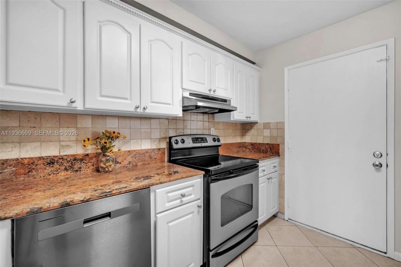 3475 Broken Woods Dr, Unit 106, Coral Springs, FL 33065 Photo