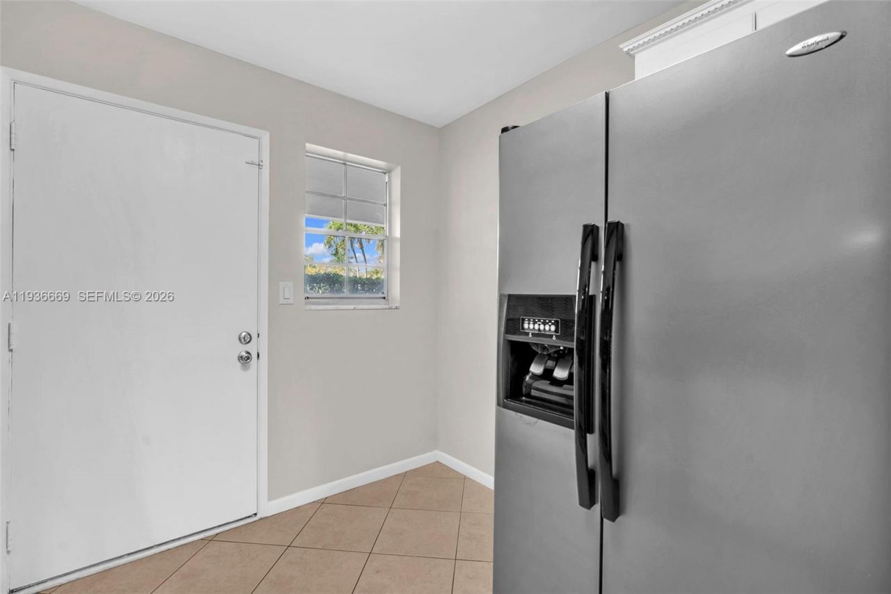 3475 Broken Woods Dr, Unit 106, Coral Springs, FL 33065 Photo