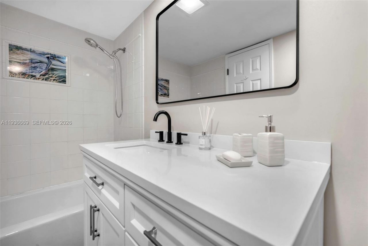 3475 Broken Woods Dr, Unit 106, Coral Springs, FL 33065 Photo