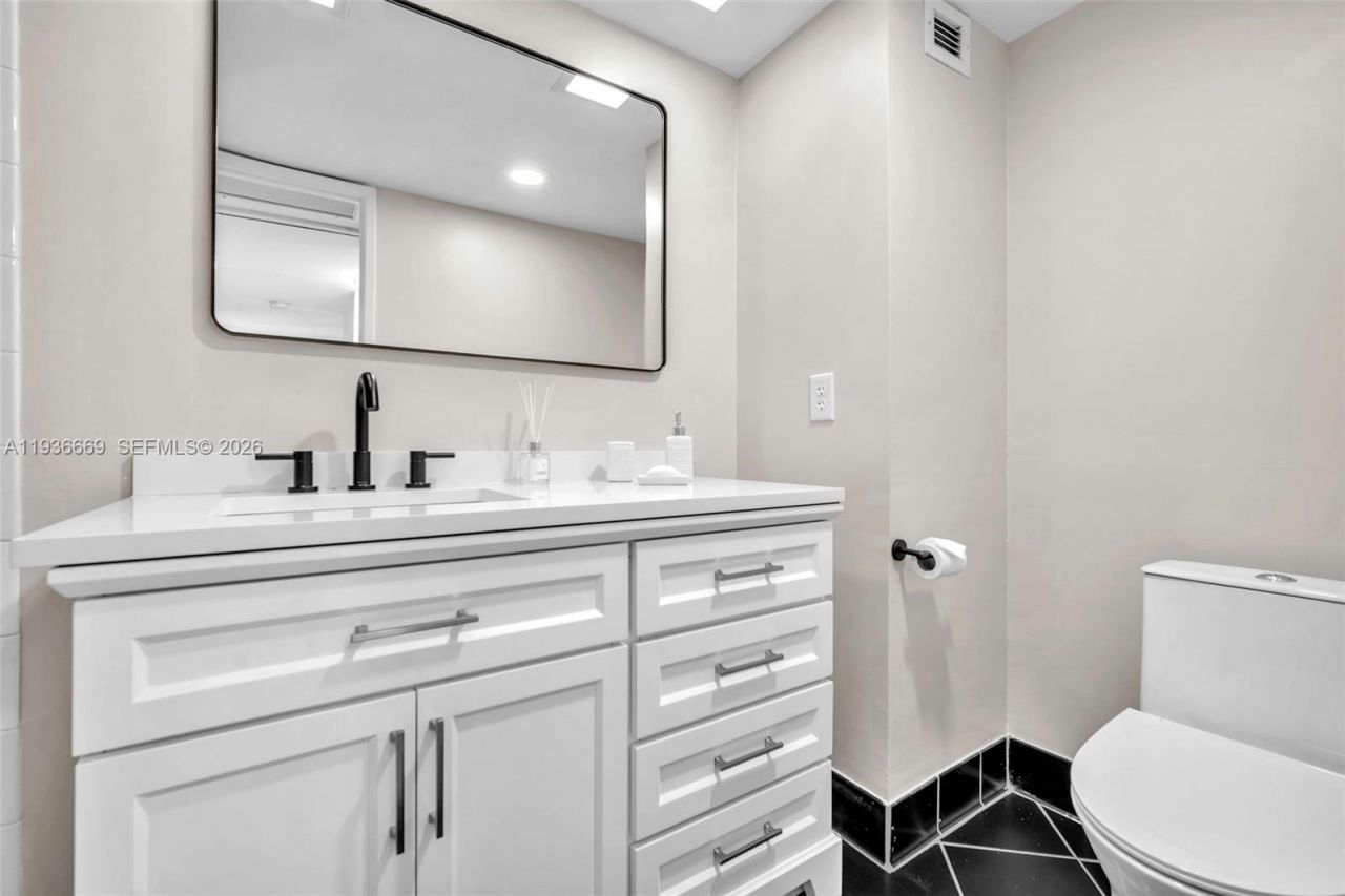 3475 Broken Woods Dr, Unit 106, Coral Springs, FL 33065 Photo