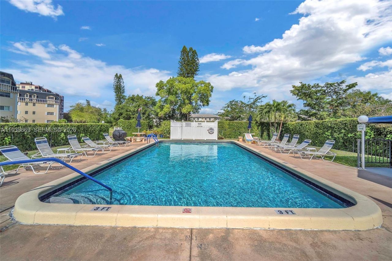 3475 Broken Woods Dr, Unit 106, Coral Springs, FL 33065 Photo