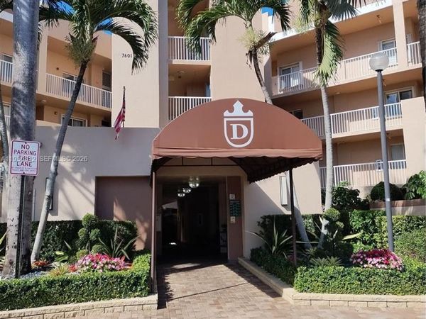 7649 E Granville Dr, Unit 301, Tamarac, FL 33321